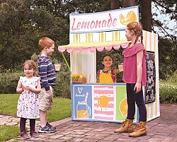 Childrens játék ház átesés  limonádé